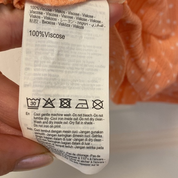 Rip Curl Polka dot romper - Picture 14 of 14